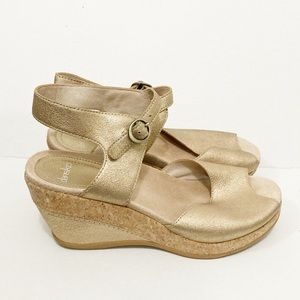 Dansko | Gold Wedge Sandals